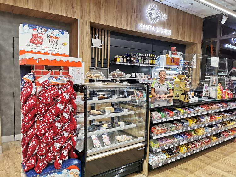 Gasolinera BP Santa Brigida — Interior