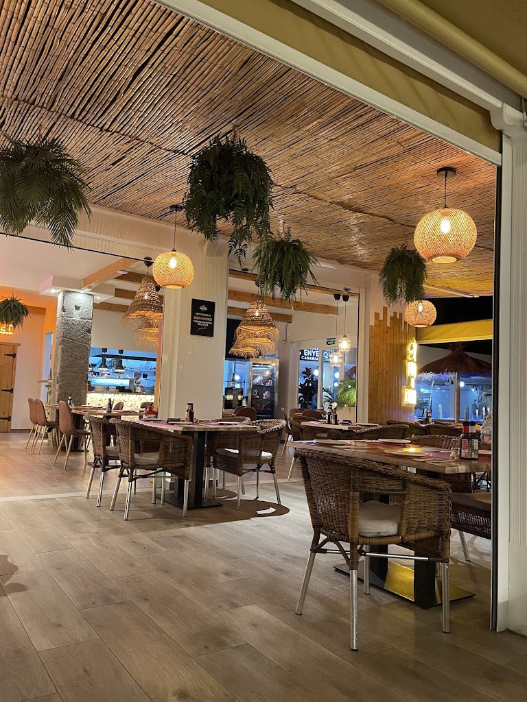 Sabor Ahumado Grill — Ambiente
