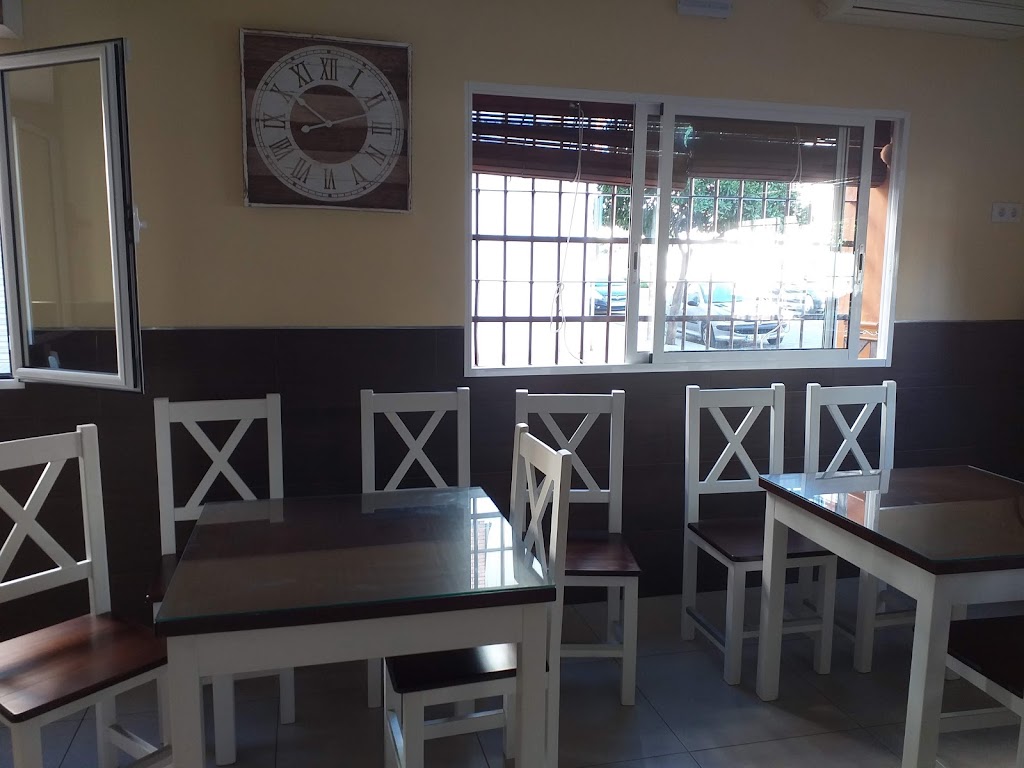 BAR CAFETERIA SANTA ANA — Ambiente