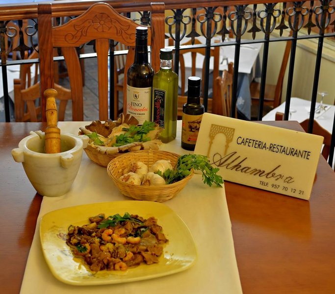Restaurante Alhambra — Del propietario