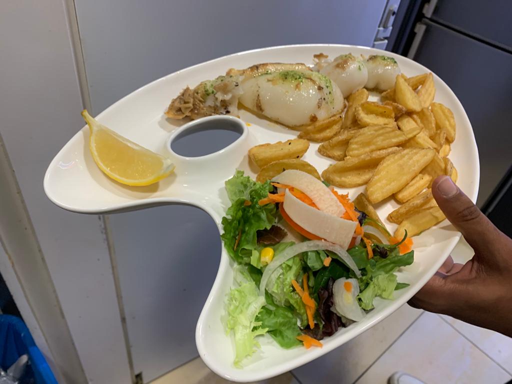 Bar Restaurante El Galeon — Comida y bebida