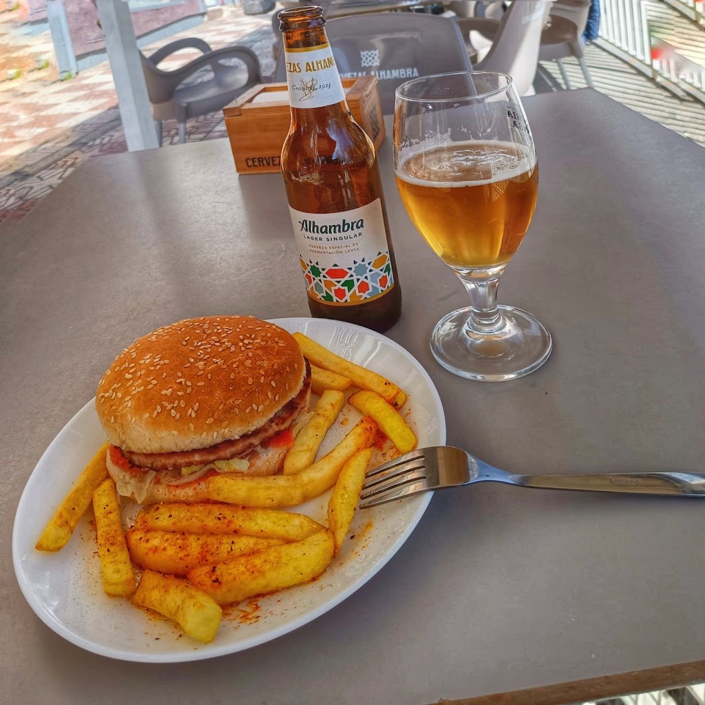 Meson La Suegri — Comida y bebida