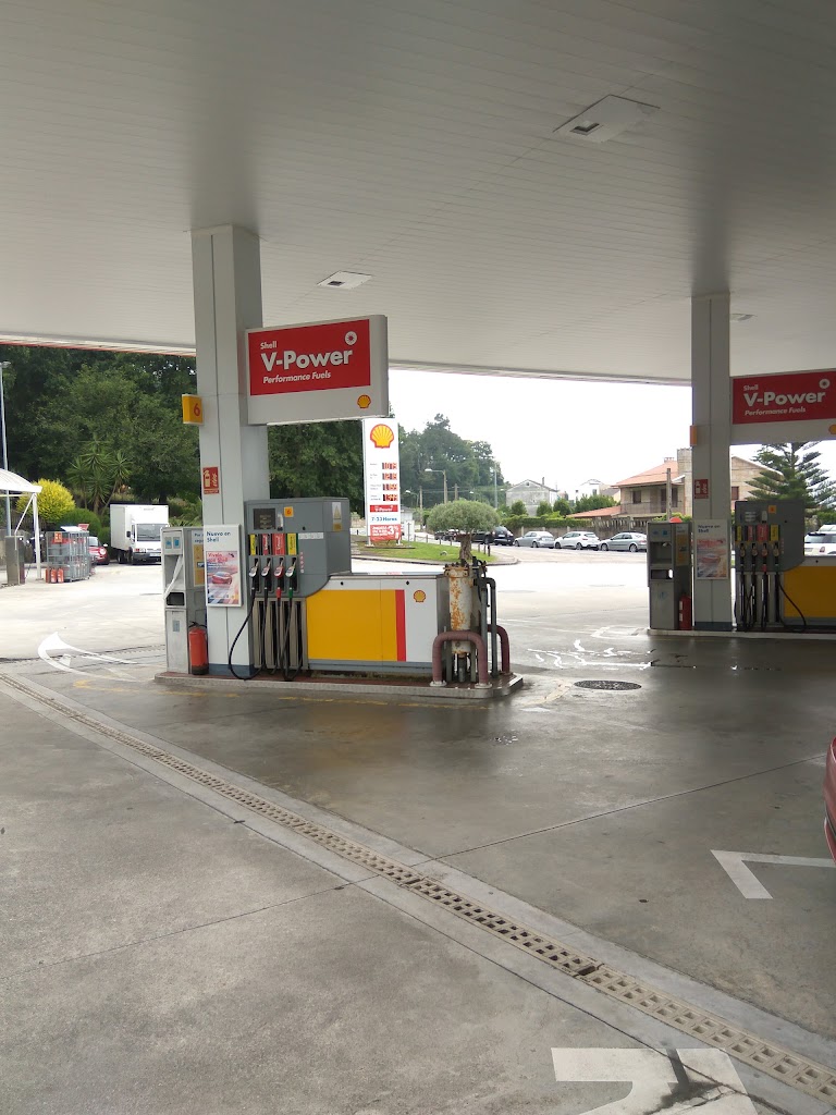 SHELL Puerta de Madrid