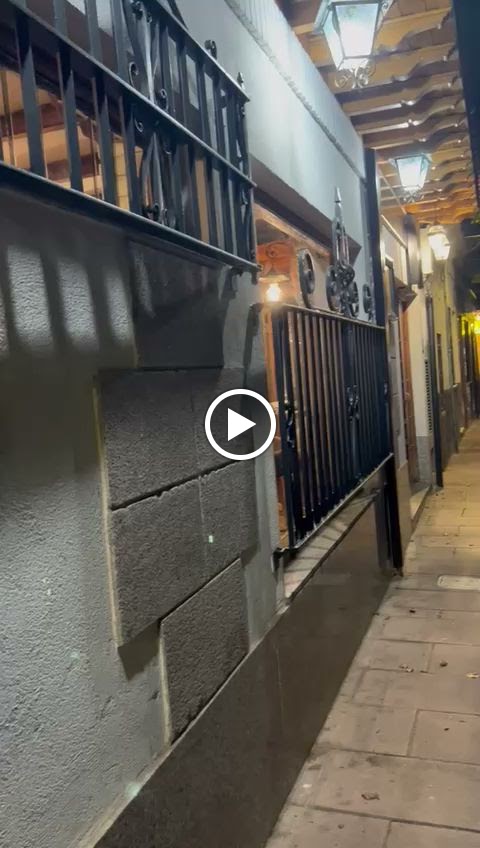 Restaurante Redondo — Videos
