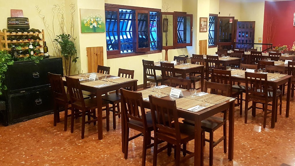 Ristorante Pizzeria Mamma Mia — Ambiente