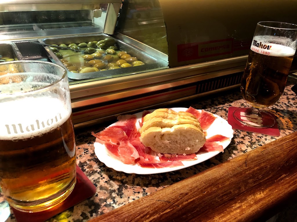Nena Vamonos — Comida y bebida