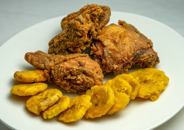 Bar Tino's — Comida y bebida