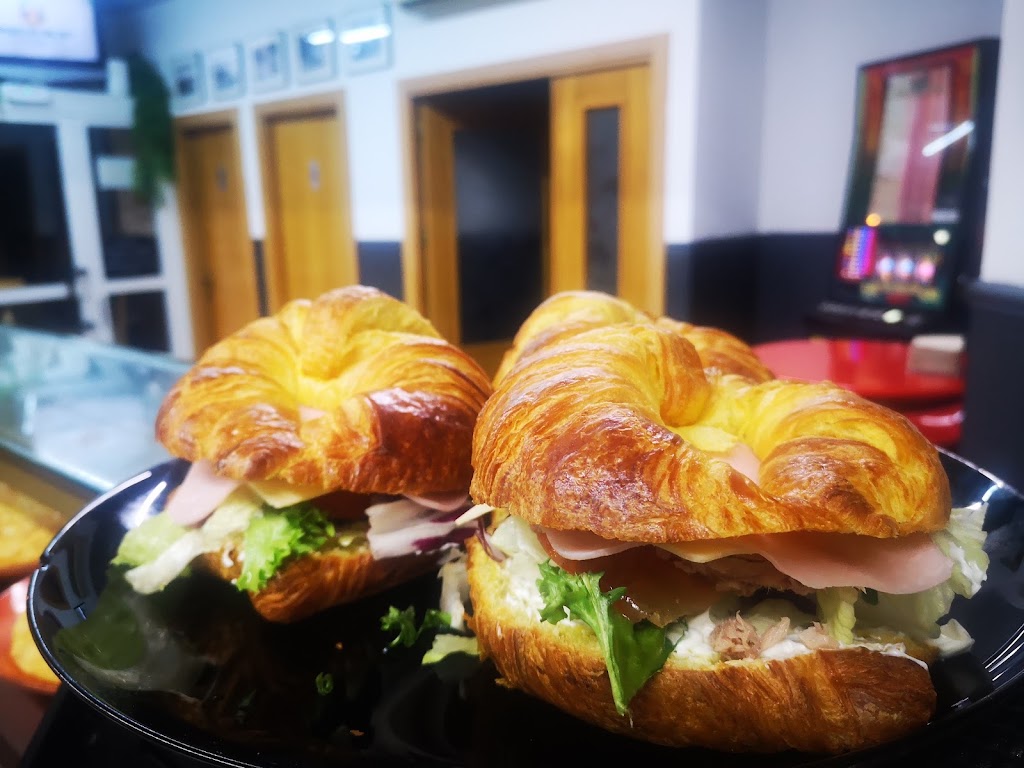 Restaurante la Casa de la Pradera — Comida y bebida