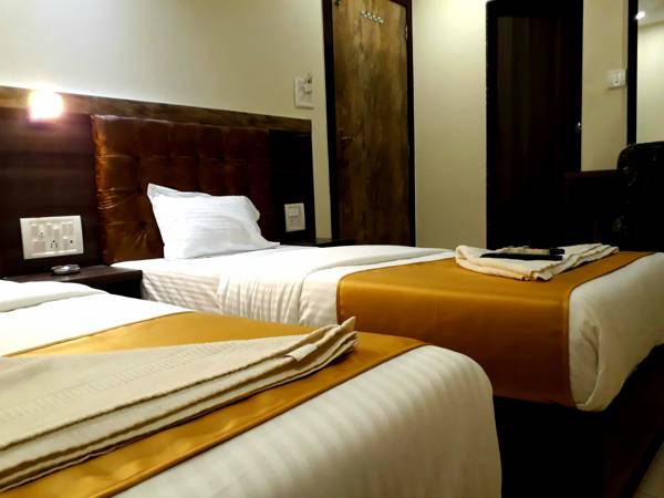 Hotel Golden Palace Guest House Lodge Hotel Guest House Service