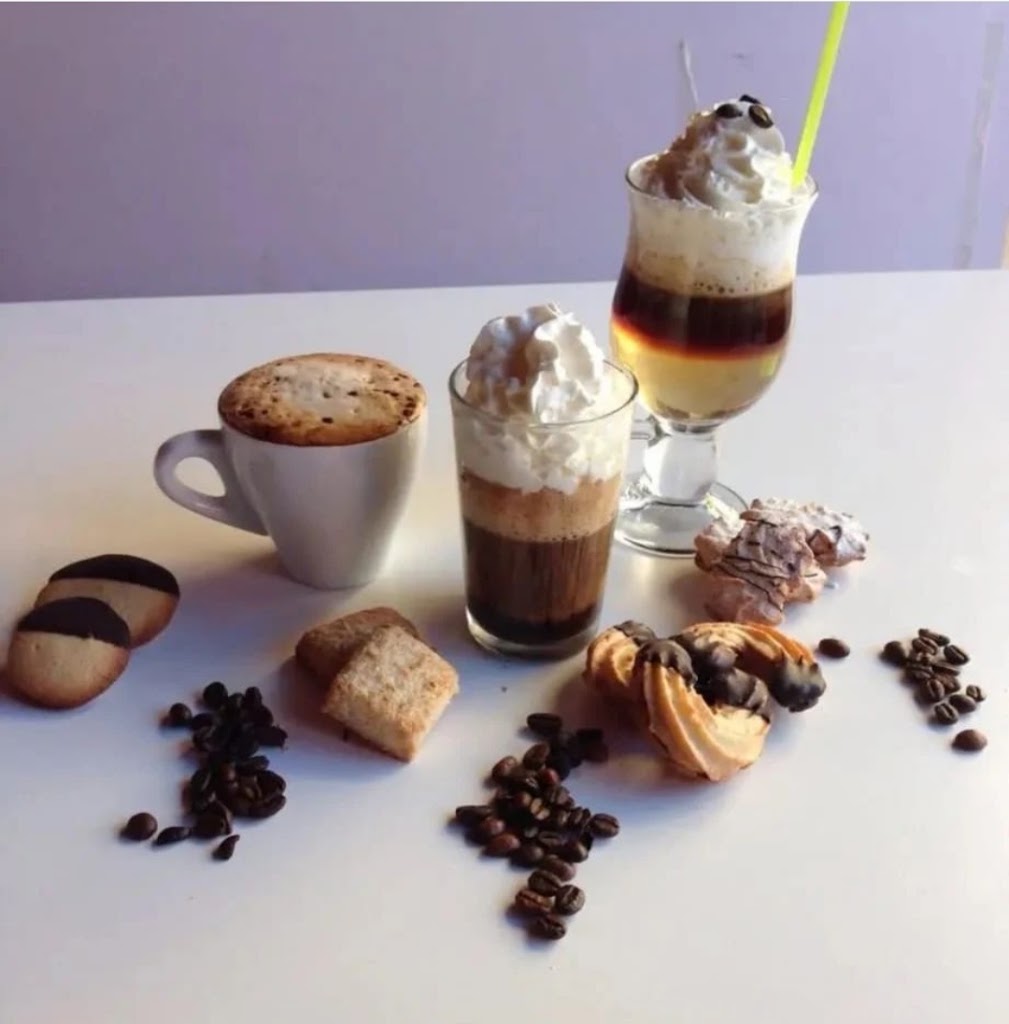 Blau Blauet Cafeteria — Cafe