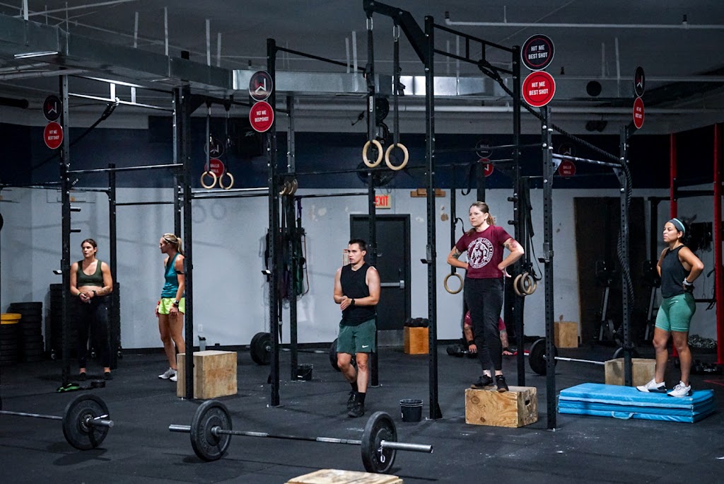  CrossFit West Des Moines - Gym