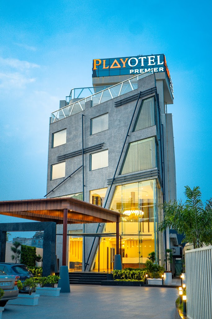 Playotel Premier Guna
