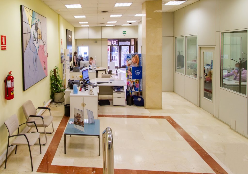 Agencia de Santalucia Seguros — Interior