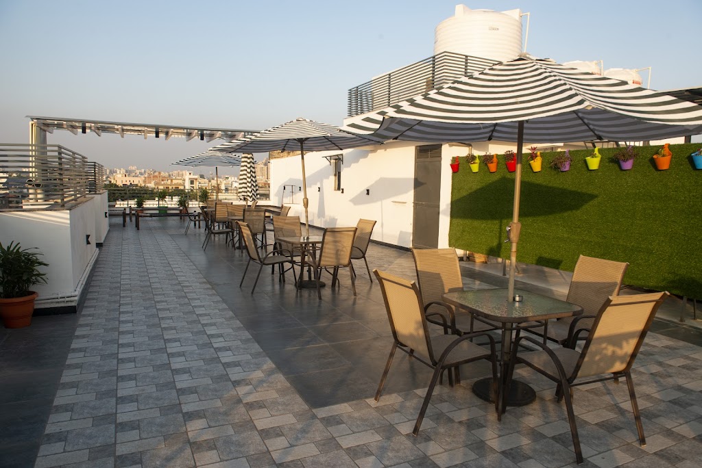 Hotel Posh Residency Gurgaon