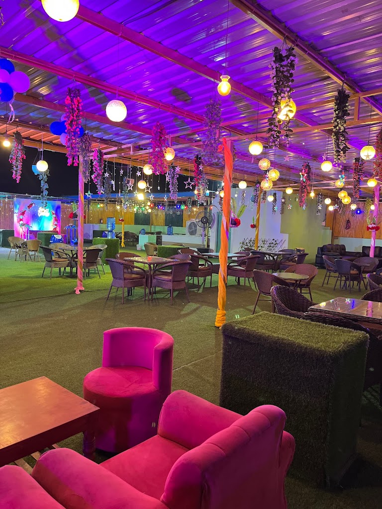 Shahi Mahal Banquet Hall Restaurant In Noida Party Hall Noida 122