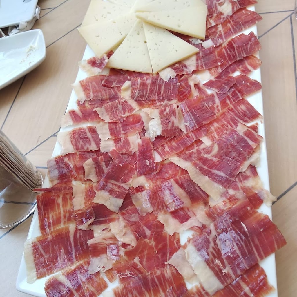CAPRIOLE Caffe - Bistro — Del propietario