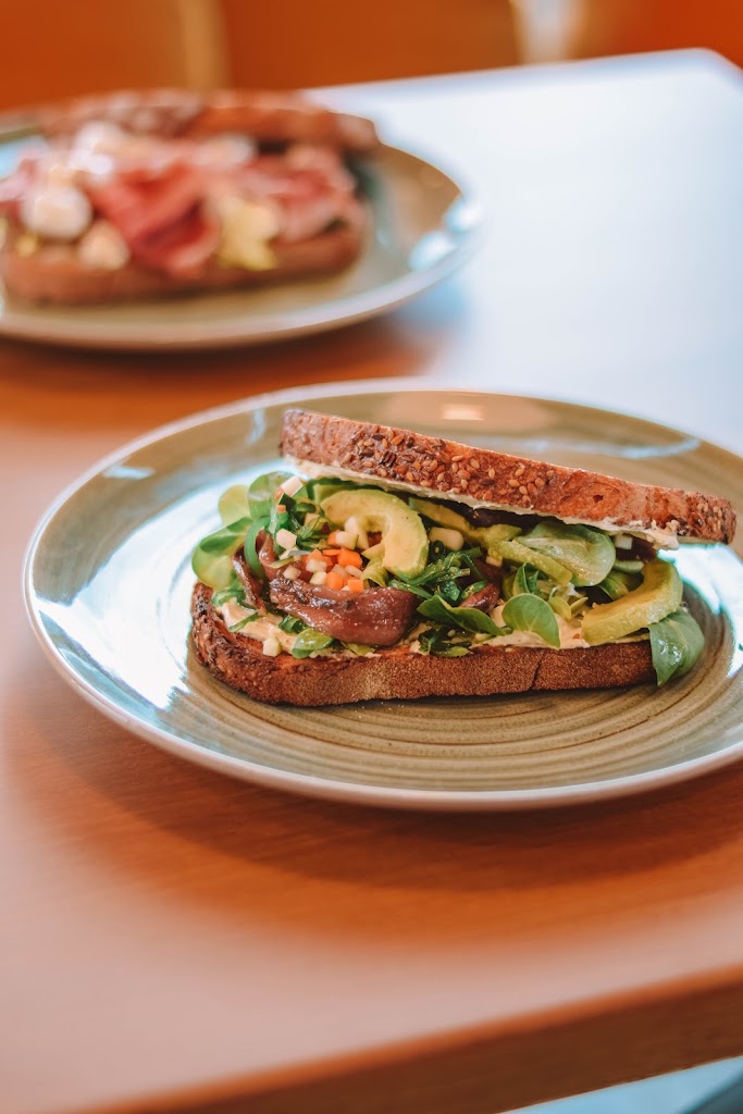 La Distreta - Pa i Bocateria Creativa — Comida y bebida