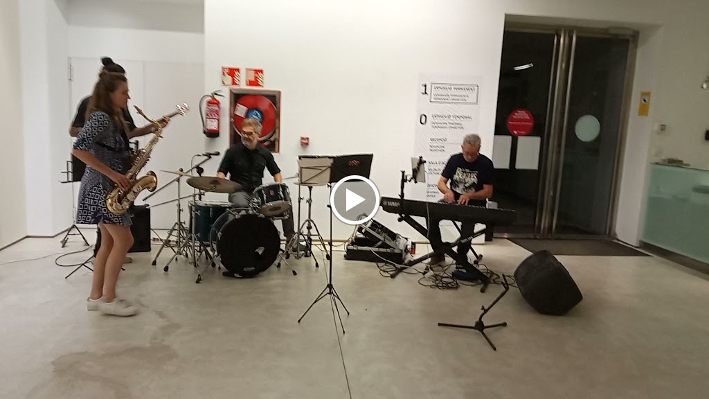 Parking Museu Del Calcat I La Pell