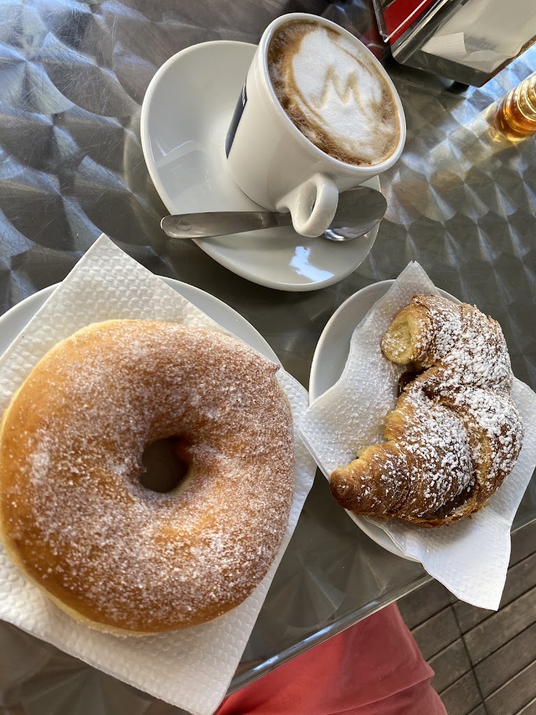 Cornetti Ibiza — Cafe