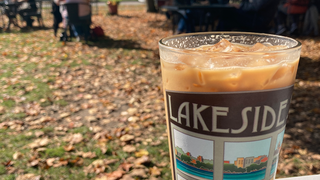  Lakeside St. Coffee House