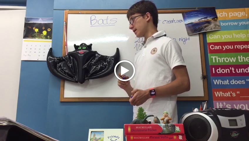 FRIEND'S ENGLISH ACADEMY — Del propietario