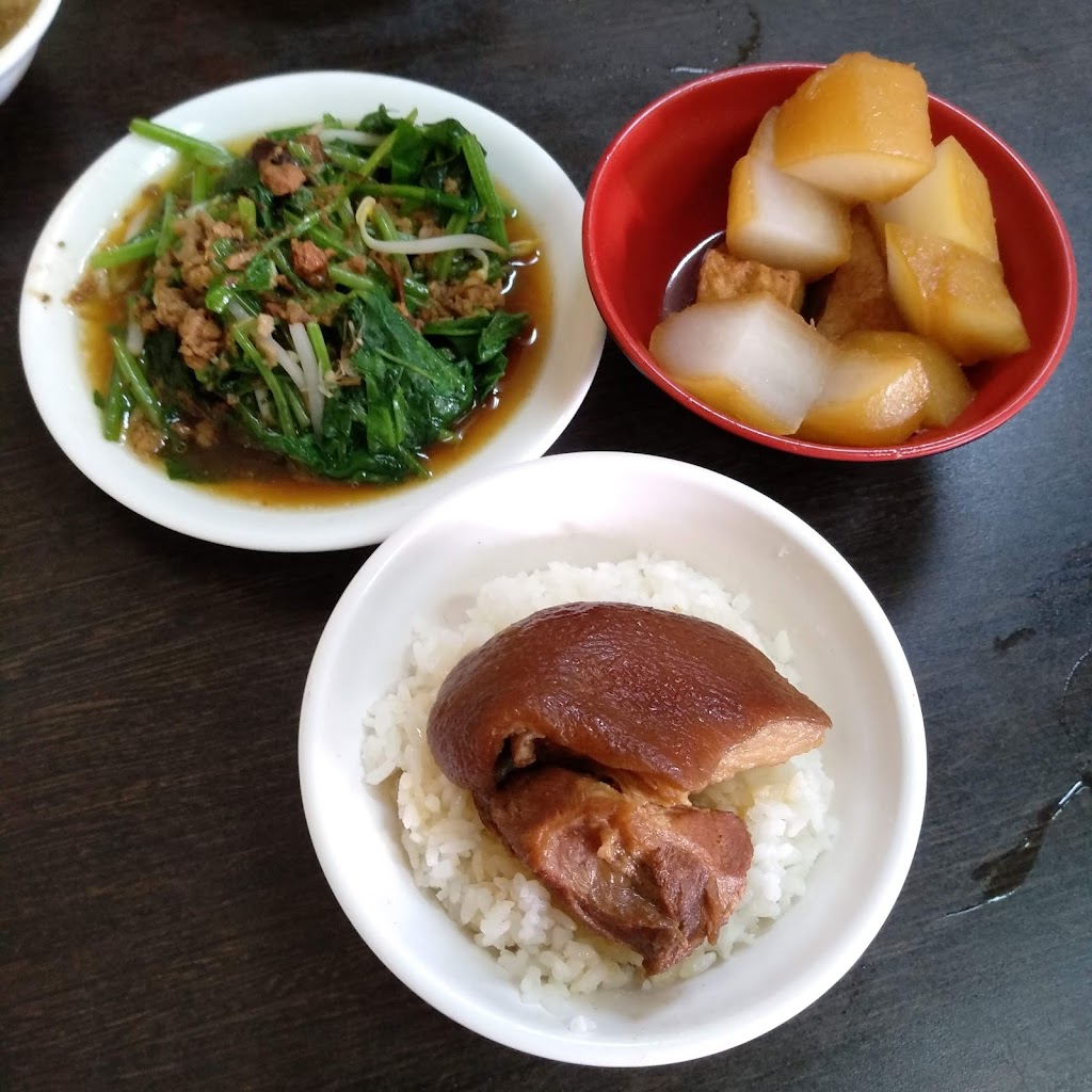 正老牌香菇肉羹(四維店) 的照片