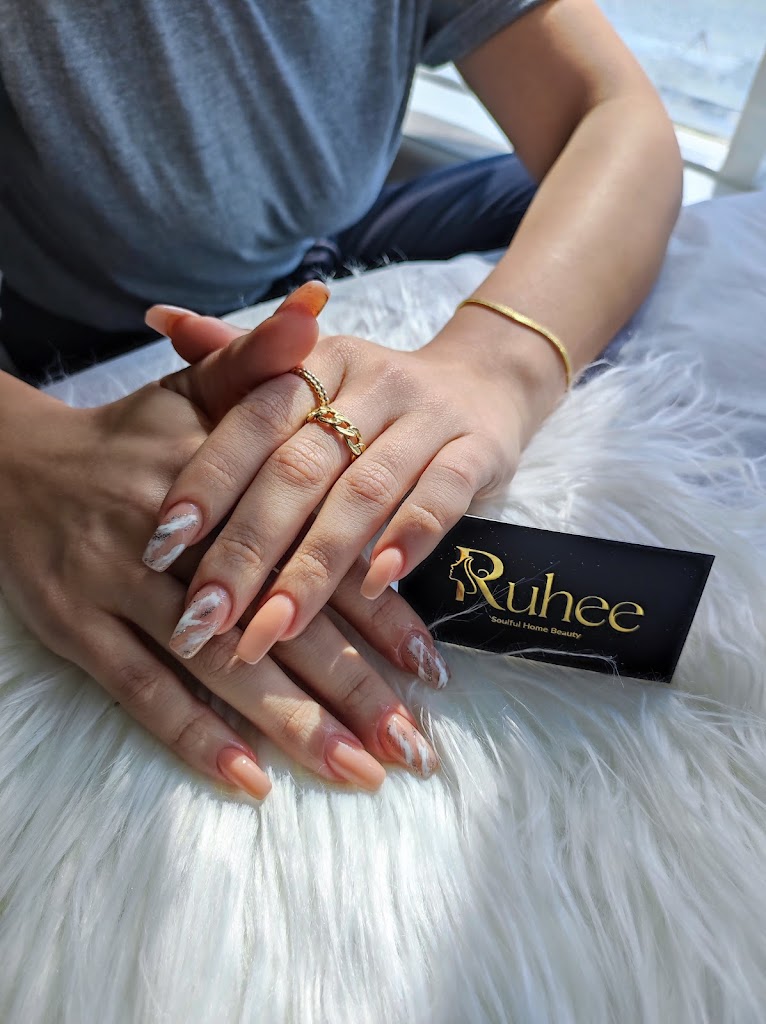 Ruhee Beauty Concierge Home Service Salon For Nails Waxing Eyelash And Massages