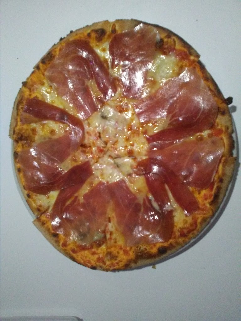 Pizzeria Pomodoro — Del propietario