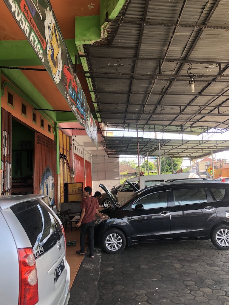 Bengkel Mobil PRATAMA AUTO SERVICE