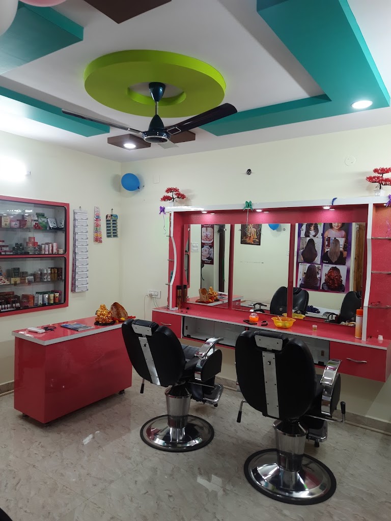 Lucky Beauty Parlour Ladies