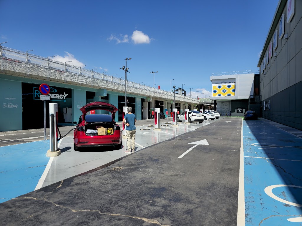 Tesla Supercharger