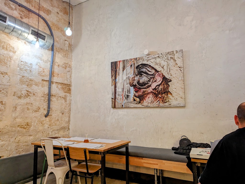 Pizzeria 500 Grados — Ambiente