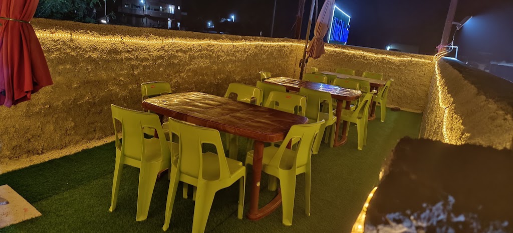 Hotel Baithak Kasturi Family Restaurant
