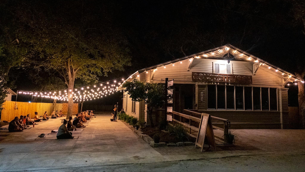  CONCRETE YOGA