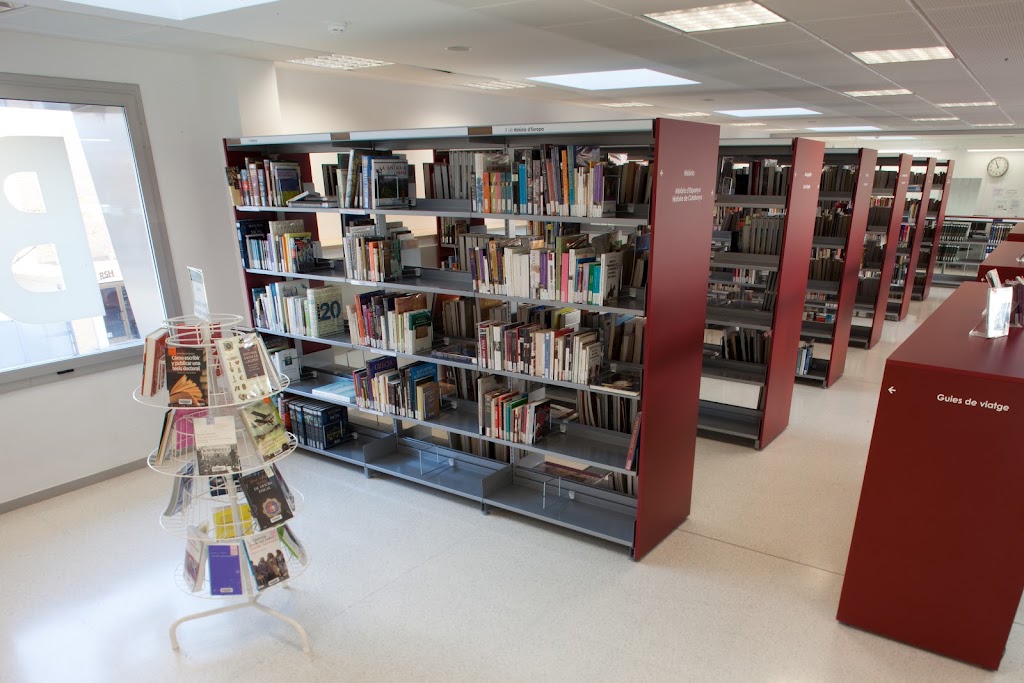 Biblioteca Marc de Vilalba — Del propietario