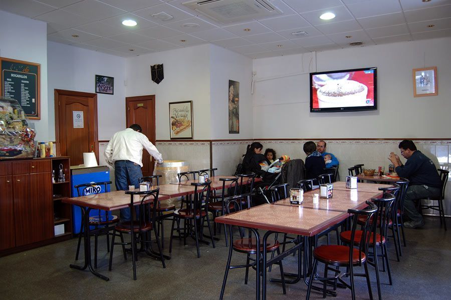 Bar La Granja - Lola