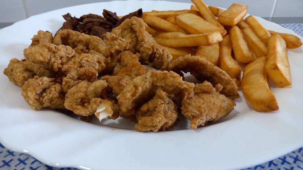 El Cajun Boi's Louisiana BBQ — Comida y bebida