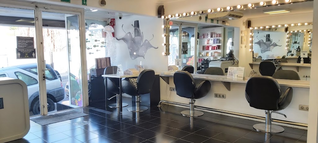 Soraya Andreu Peluqueria — Interior