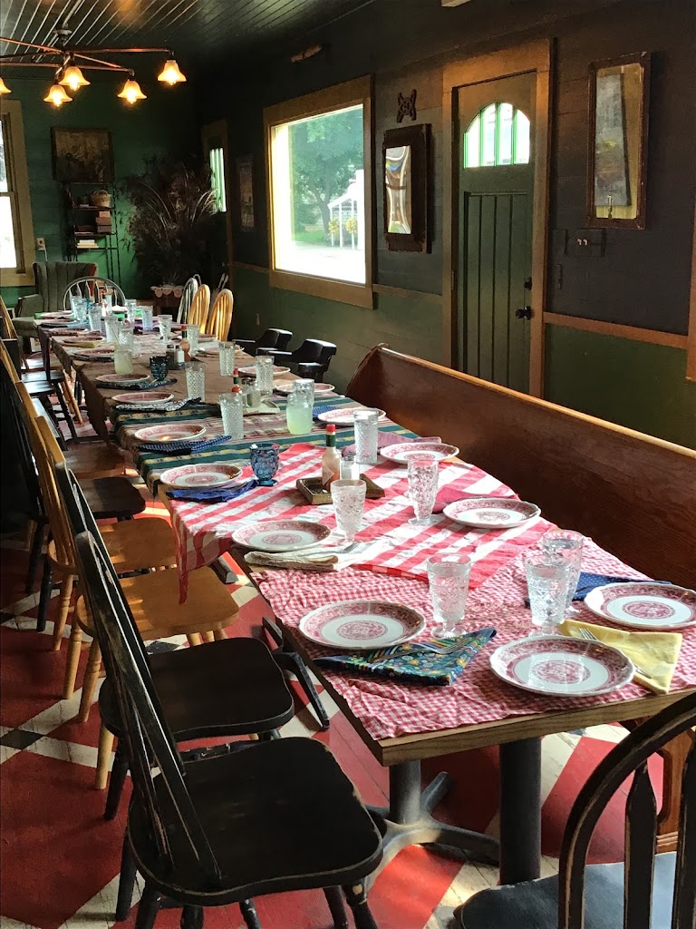  Humble Moon Folkstead and Saloon