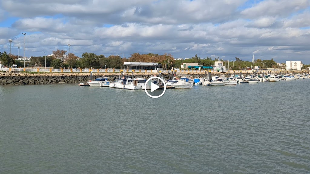 Aparcamiento del mercadillo — Videos