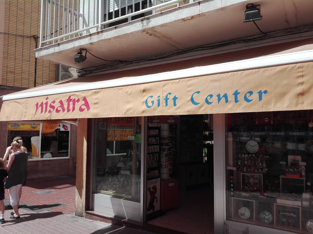 Foto 2 de Nisatra Gift Shop - Tienda de Regalos y Relojeria en Benidorm