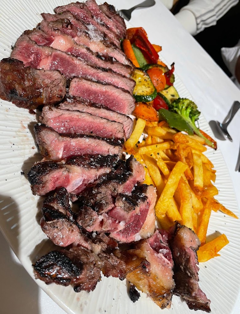 Restaurante Florencia — Comida y bebida