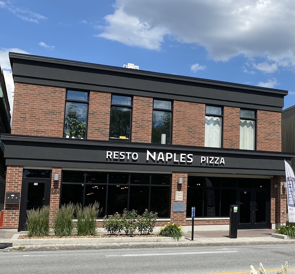 Naples Pizza in Gatineau