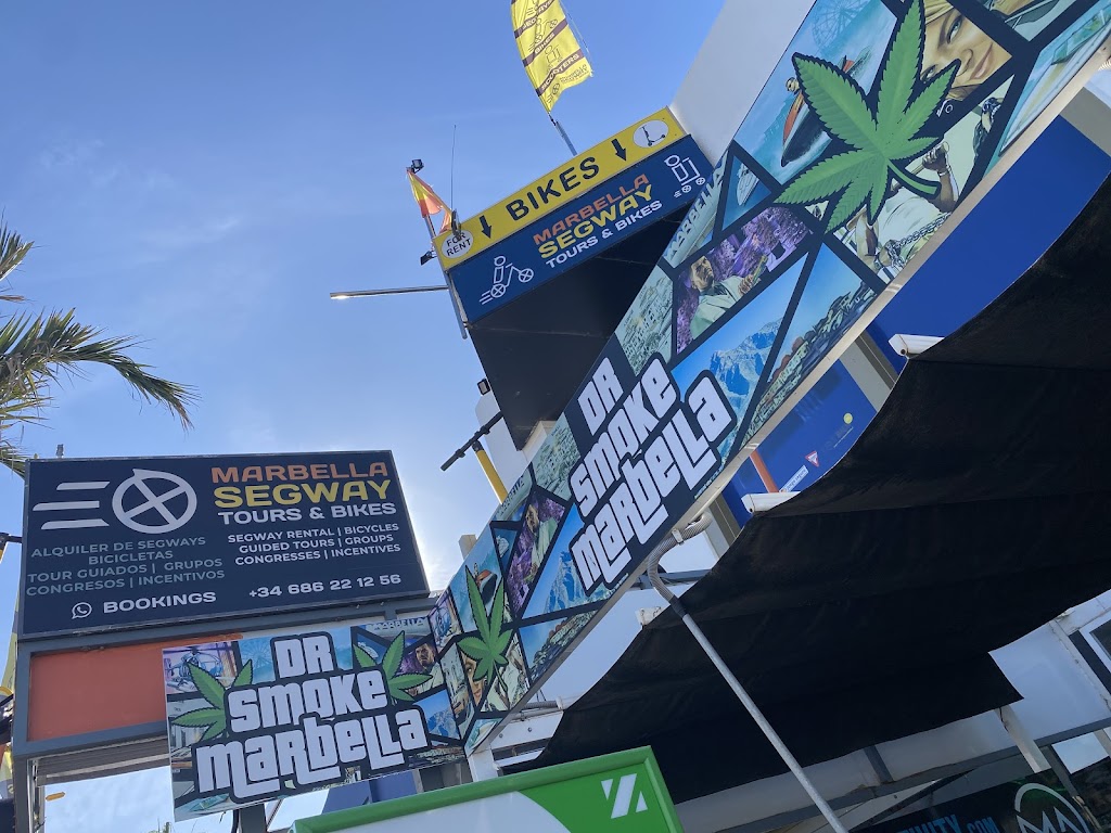 DR SMOKE MARBELLA (weed shop, CBD store)