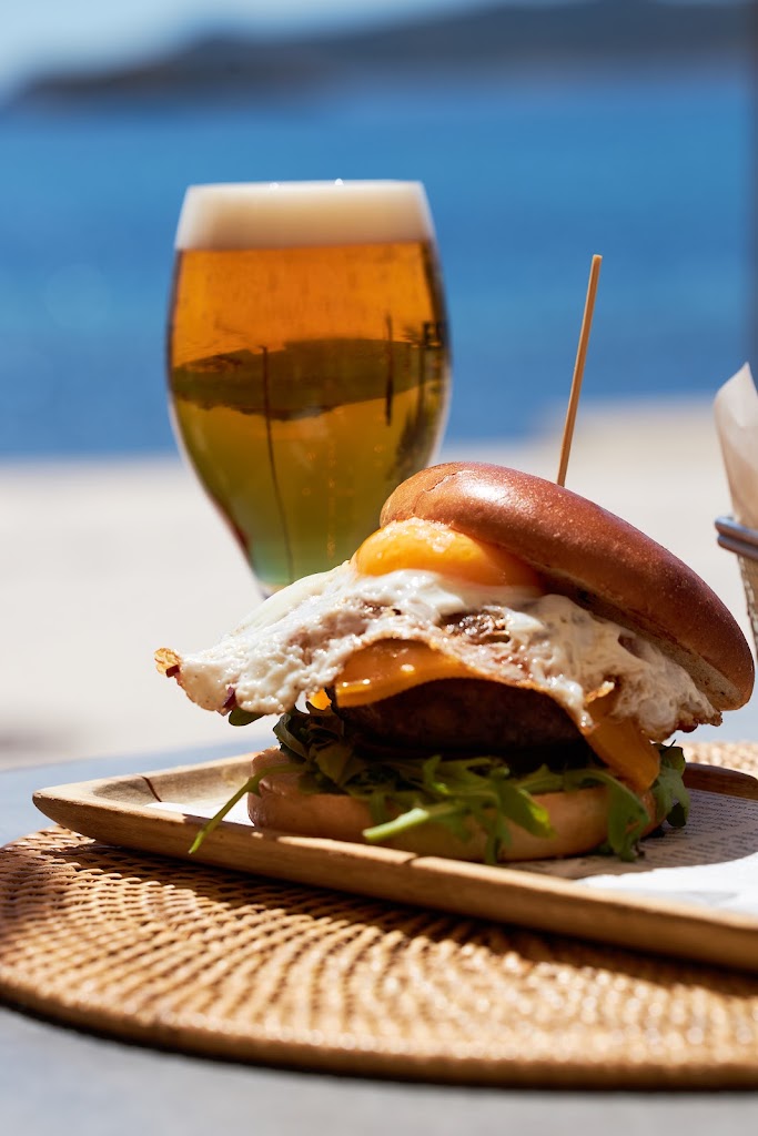 Restaurante Blavos — Comida y bebida