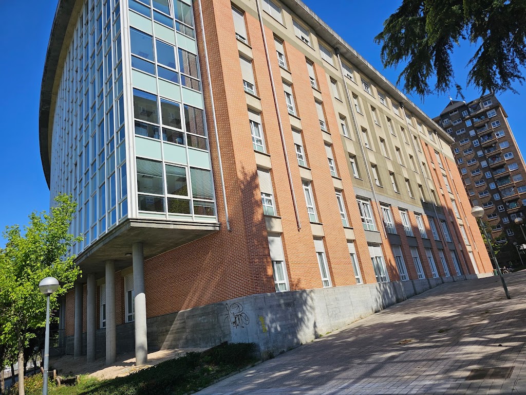 Residencia de mayores Txurdinagabarri — De los visitantes