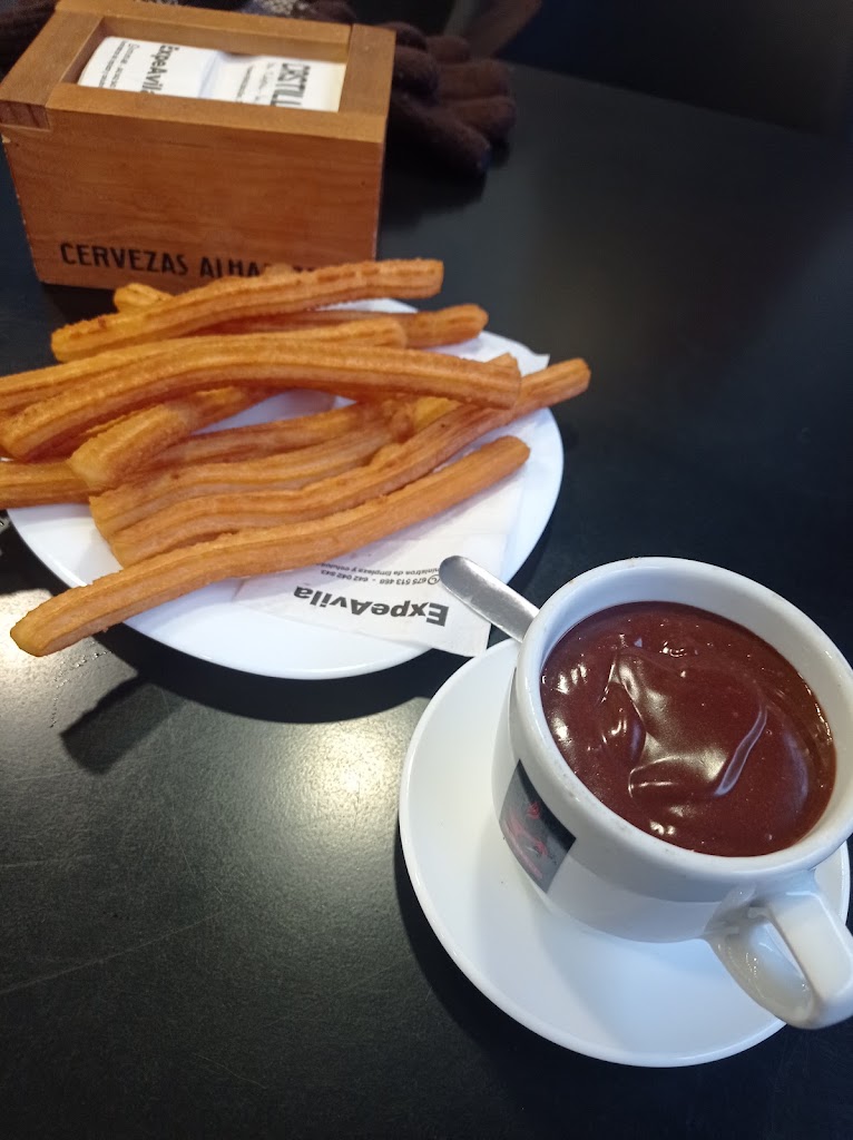 Cafeteria Castilla Bar — Churro