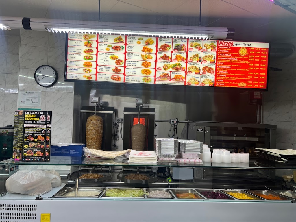 La familia kebab pizzeria — Ambiente