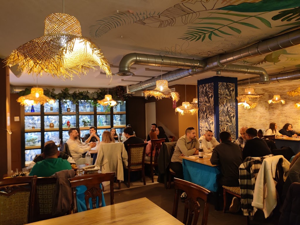 La Abuela Pepa.Restaurante — Ambiente