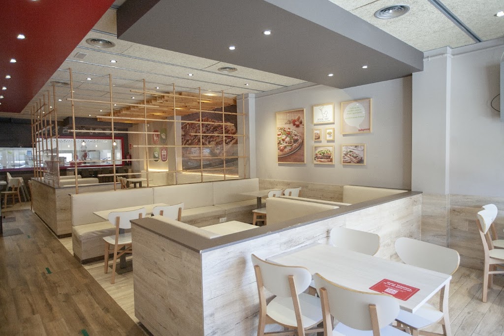 Telepizza Amposta - Comida a Domicilio — Ambiente